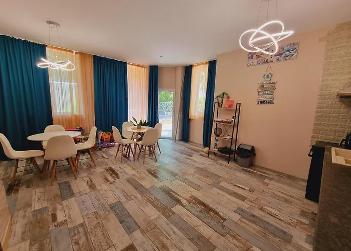 бутикови емона Apartment Rawda