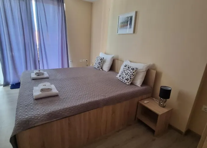 Apartment бутикови емона *