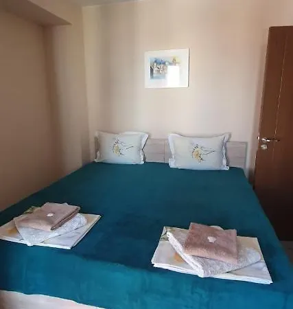 бутикови емона Apartment *