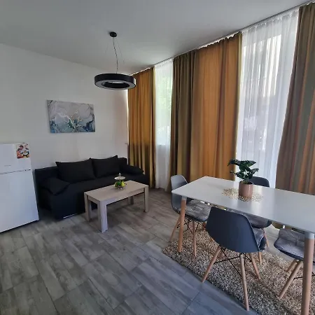 бутикови емона Apartment Ravda