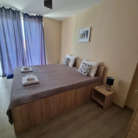 Apartment бутикови емона *