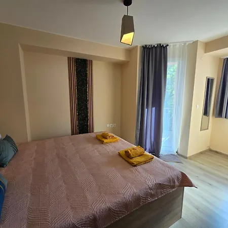 бутикови емона Apartment Ravda