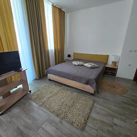 бутикови емона Apartment Ravda